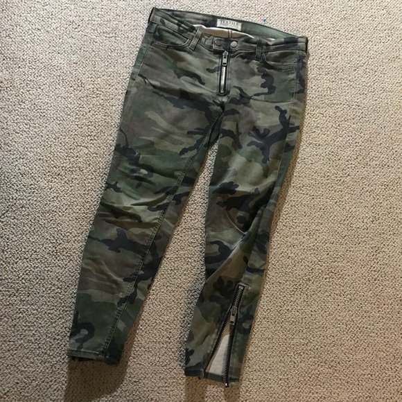 SOLD - Textile by Elizabeth & James Cooper Pant - Picture 4 of 5